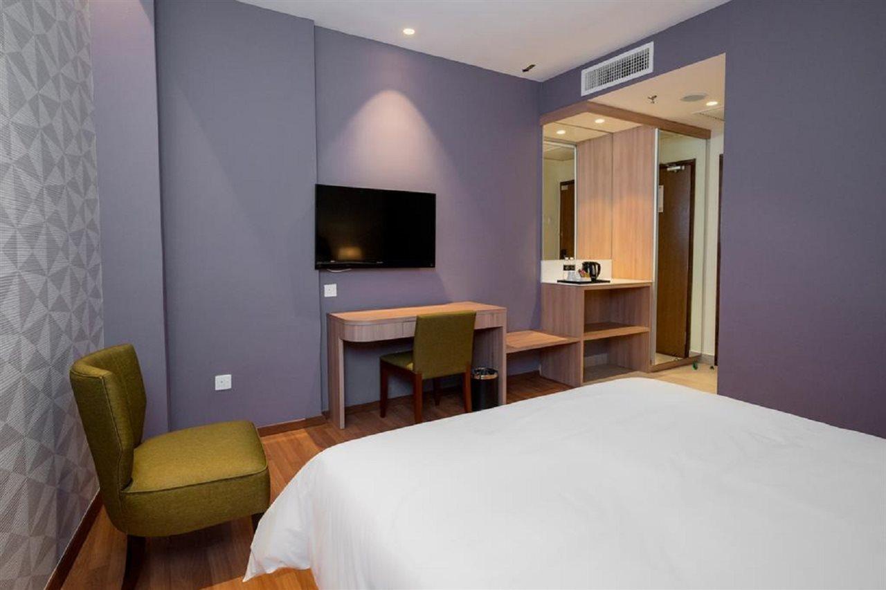 Mpalace Hotel Kl Куала-Лумпур Экстерьер фото